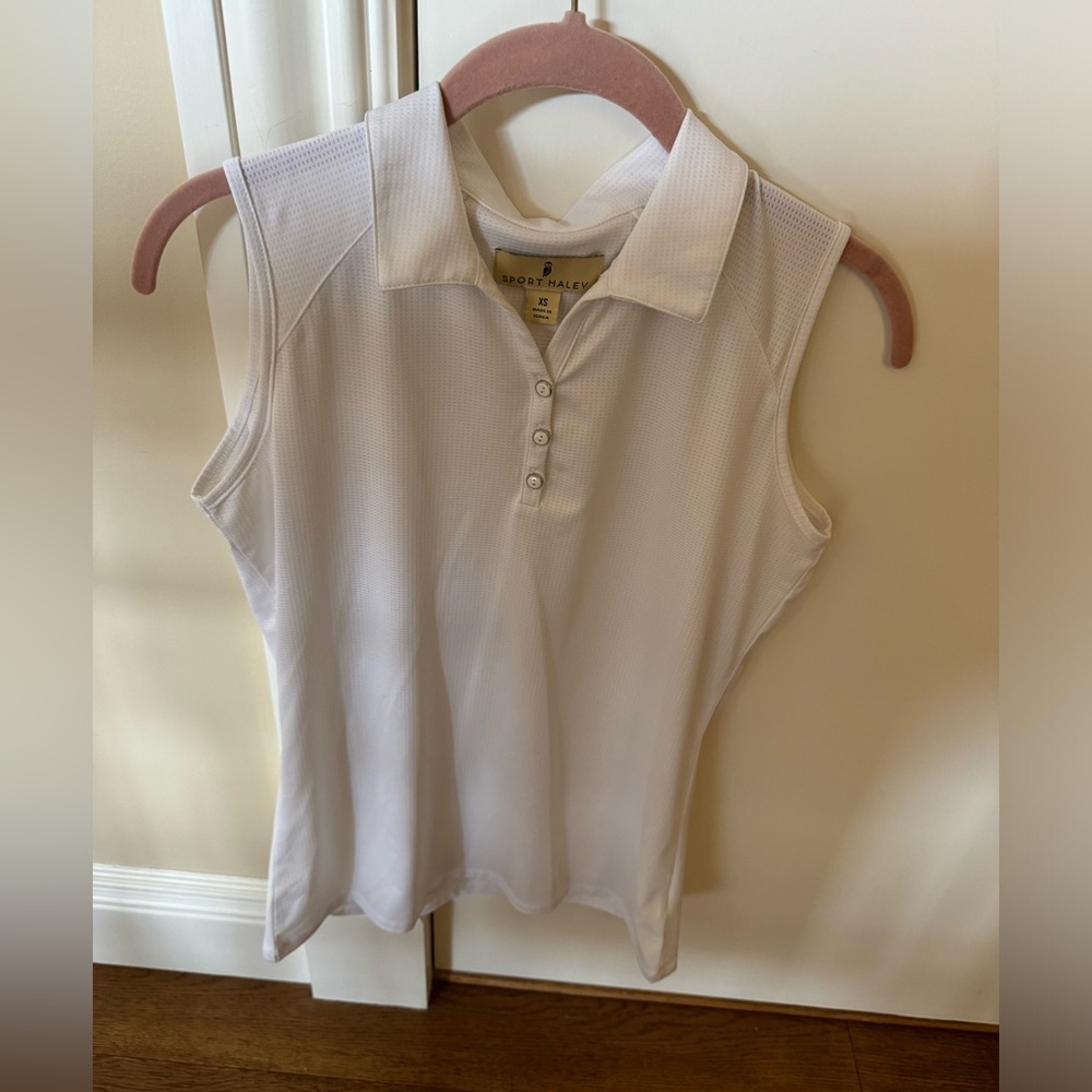 Sport Haley simple white golf top.  Excellent condition